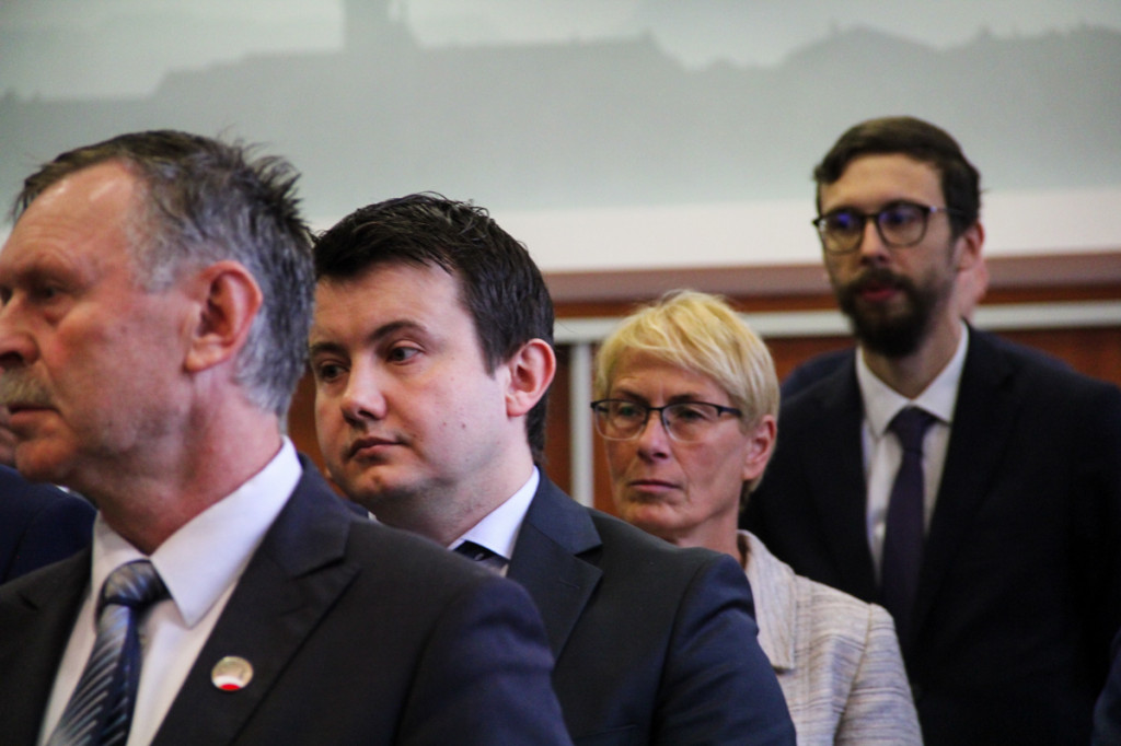 Pierwsza sesja rady miasta w Nowym Targu i pierwsze głosowania