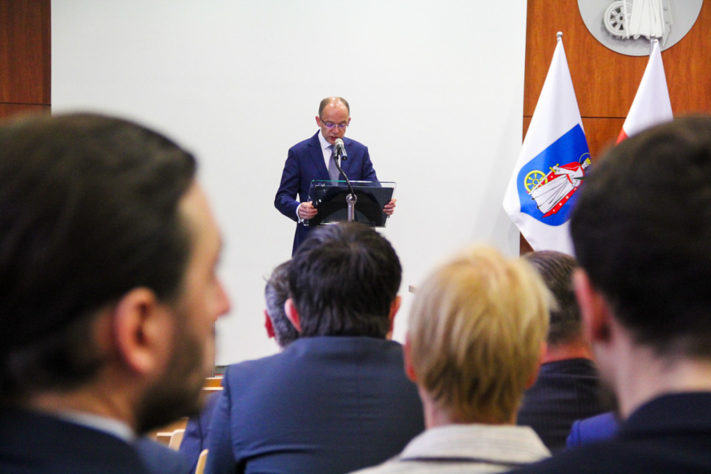Pierwsza sesja rady miasta w Nowym Targu i pierwsze głosowania