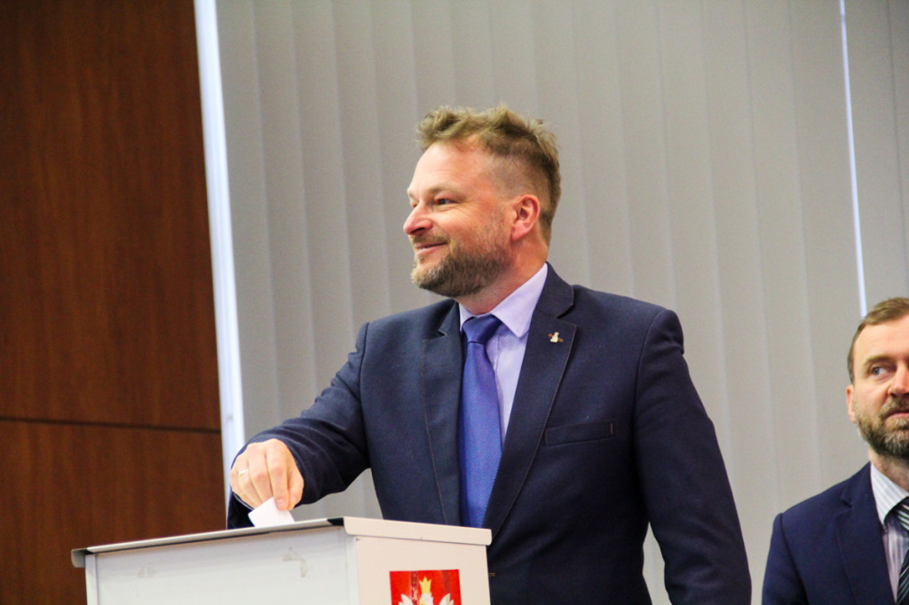 Pierwsza sesja rady miasta w Nowym Targu i pierwsze głosowania