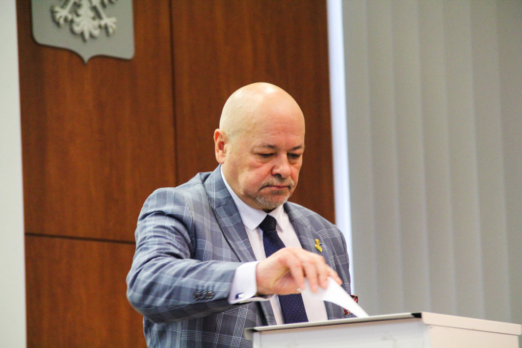 Pierwsza sesja rady miasta w Nowym Targu i pierwsze głosowania