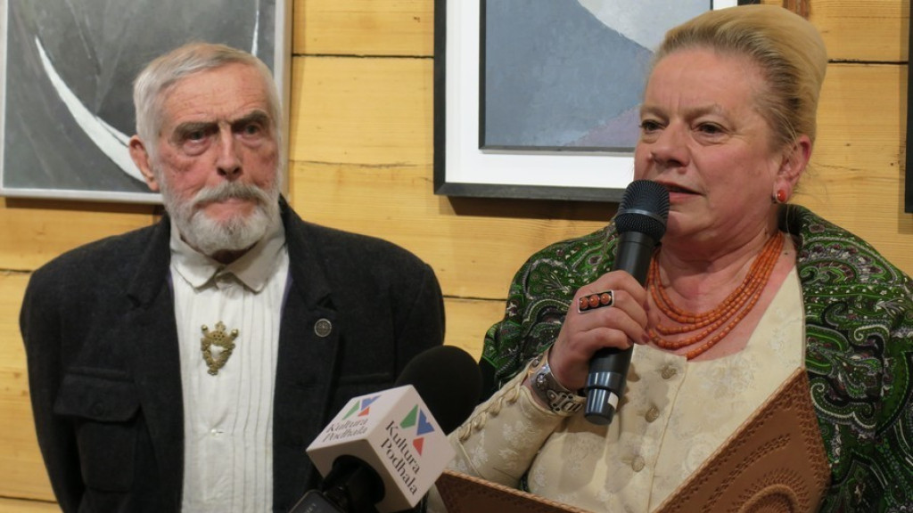 Realizm romantyczny w Czerwonym Dworze