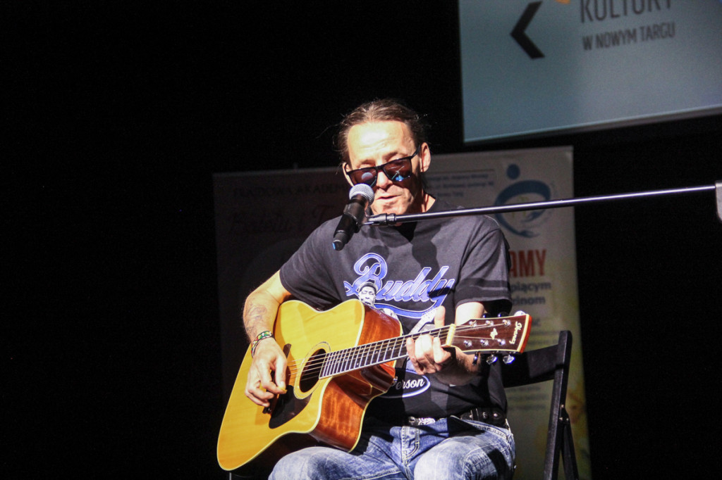 Pola Nadziei i koncert Liceum Goszczyńskiego w MCK-u