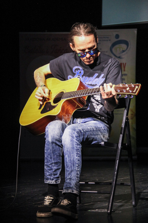 Pola Nadziei i koncert Liceum Goszczyńskiego w MCK-u