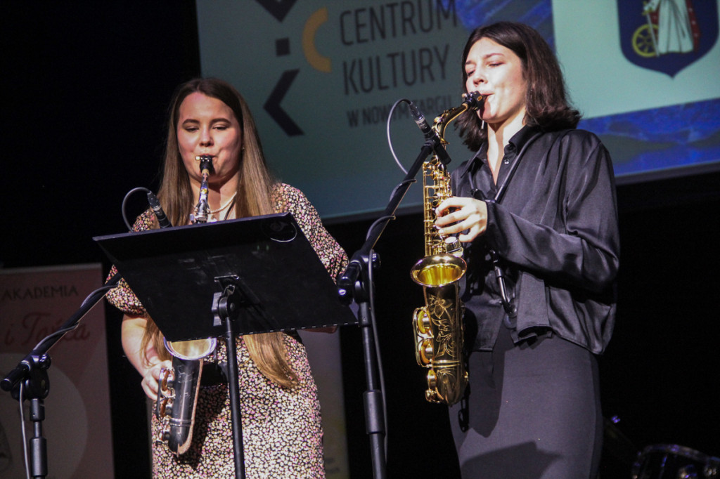 Pola Nadziei i koncert Liceum Goszczyńskiego w MCK-u
