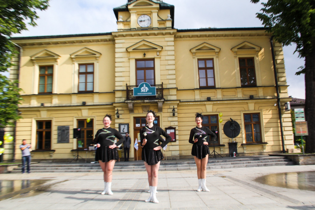 Pola Nadziei i koncert Liceum Goszczyńskiego w MCK-u