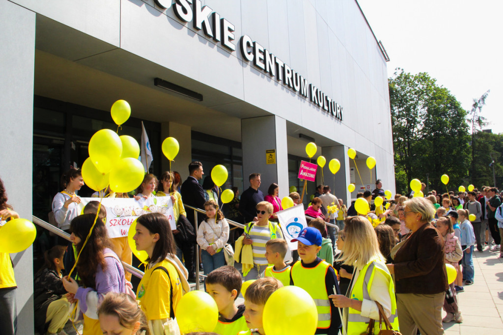 Pola Nadziei i koncert Liceum Goszczyńskiego w MCK-u