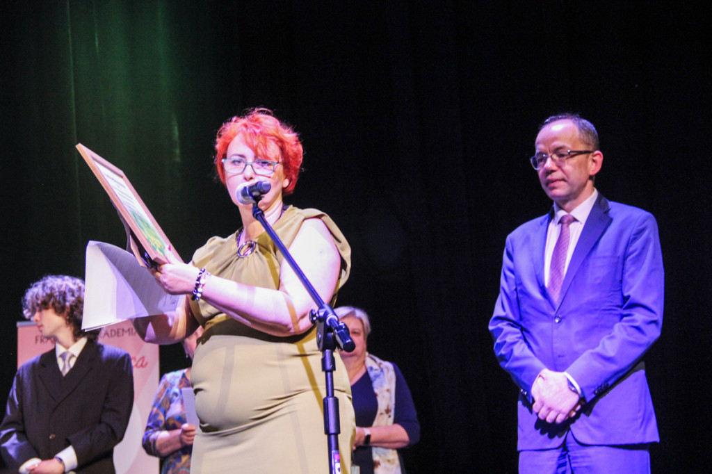 Pola Nadziei i koncert Liceum Goszczyńskiego w MCK-u
