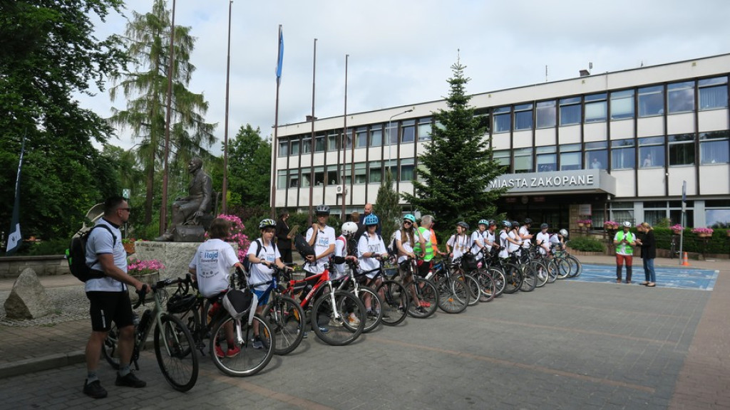 Uczniowski Rajd Rowerowy Zakopane - Rzeszów wystartował