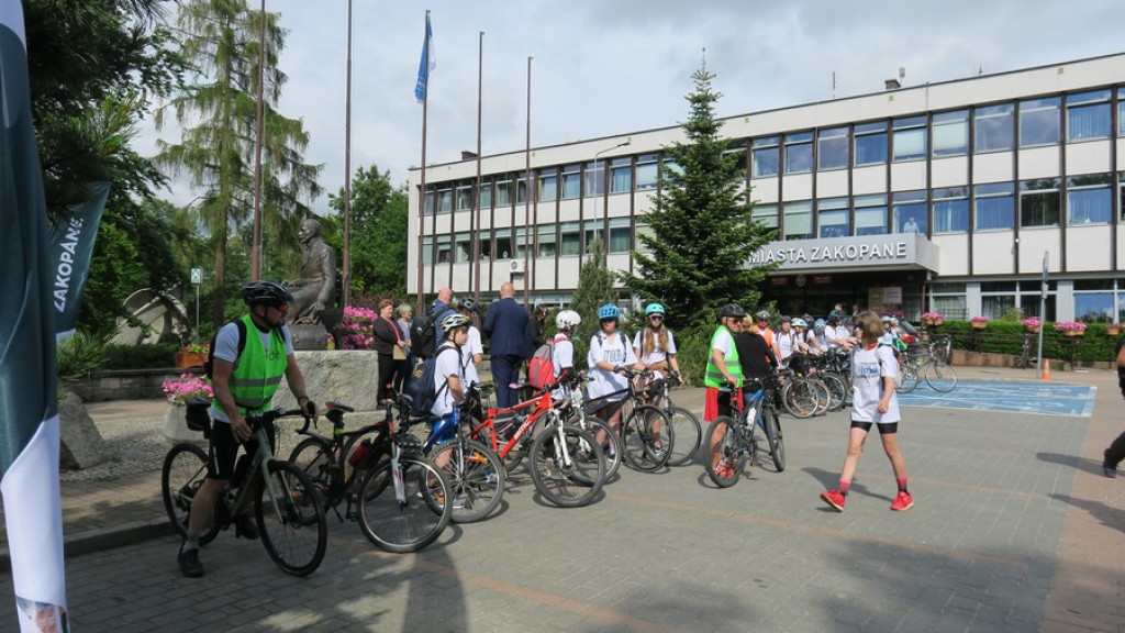 Uczniowski Rajd Rowerowy Zakopane - Rzeszów wystartował