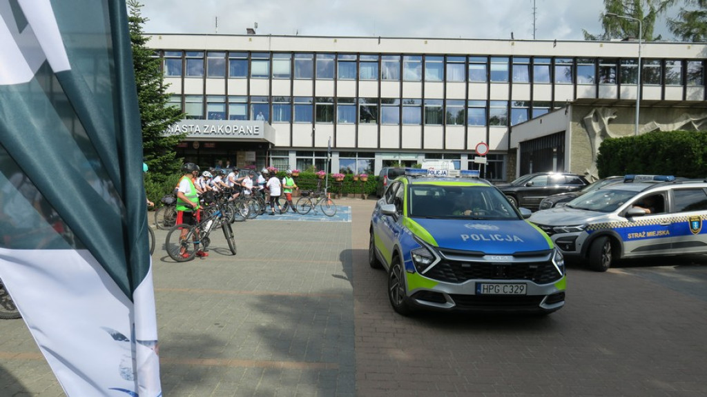 Uczniowski Rajd Rowerowy Zakopane - Rzeszów wystartował