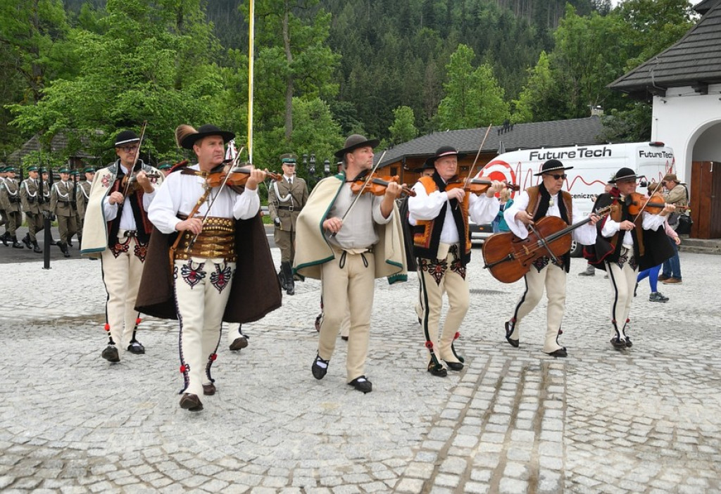 Pomnik Kurierów Tatrzańskich w Kuźnicach