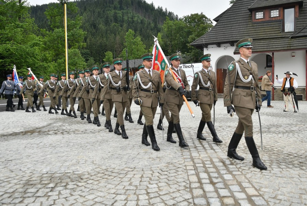 Pomnik Kurierów Tatrzańskich w Kuźnicach