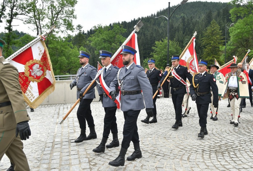 Pomnik Kurierów Tatrzańskich w Kuźnicach