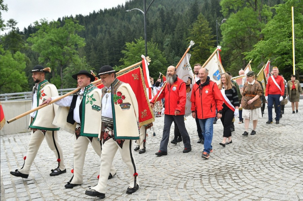 Pomnik Kurierów Tatrzańskich w Kuźnicach
