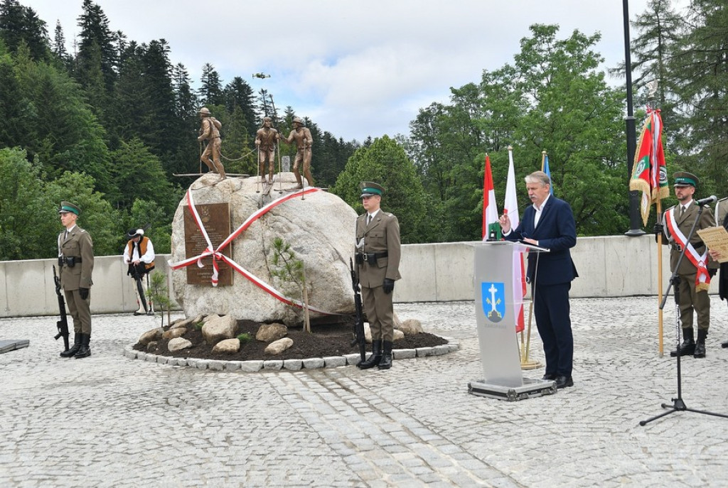 Pomnik Kurierów Tatrzańskich w Kuźnicach