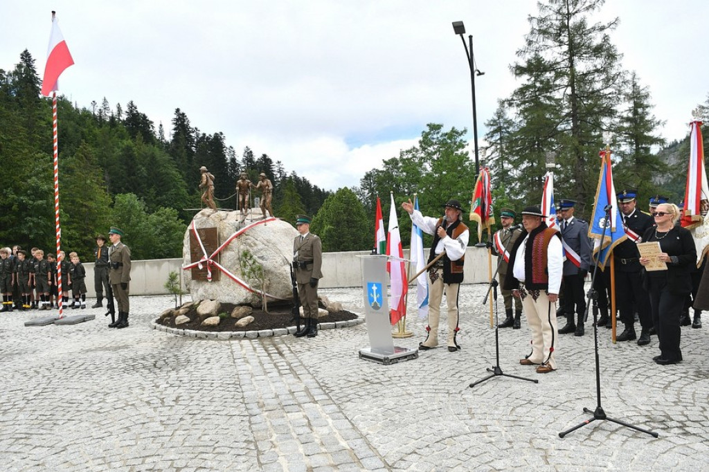 Pomnik Kurierów Tatrzańskich w Kuźnicach