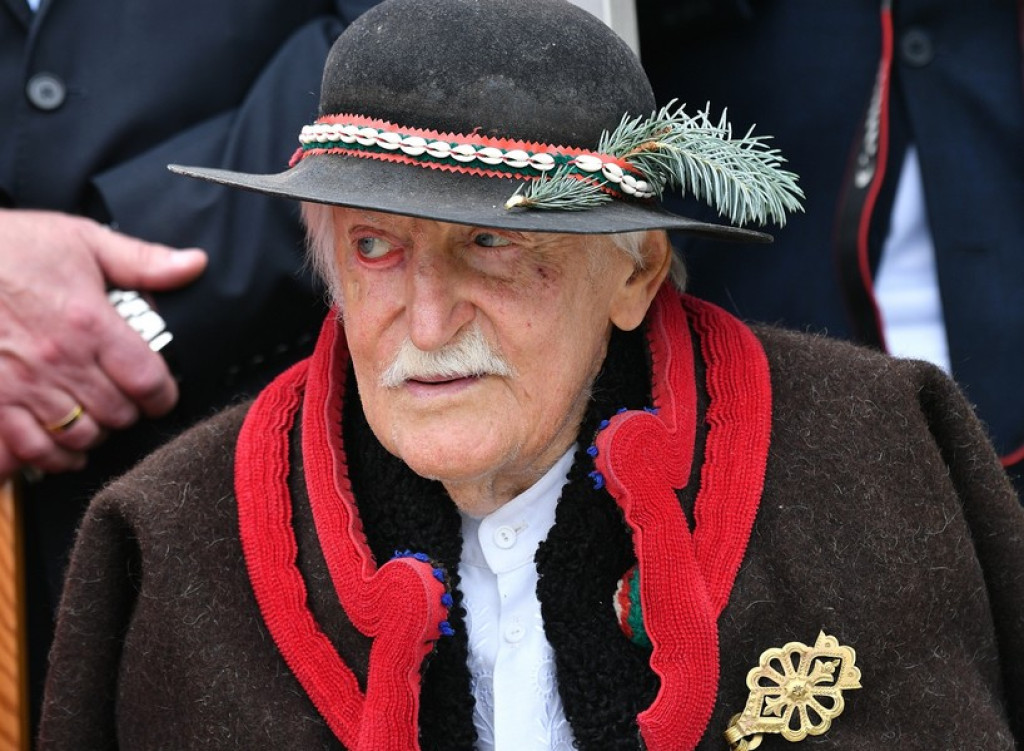 Pomnik Kurierów Tatrzańskich w Kuźnicach