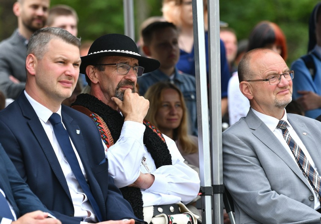 Pomnik Kurierów Tatrzańskich w Kuźnicach