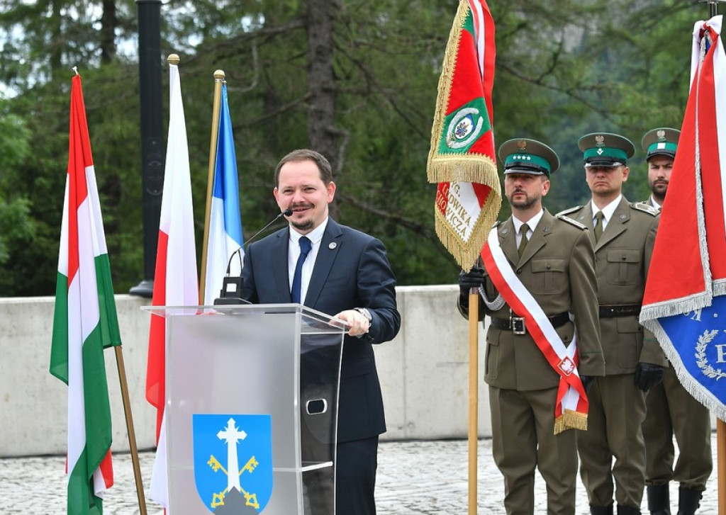 Pomnik Kurierów Tatrzańskich w Kuźnicach