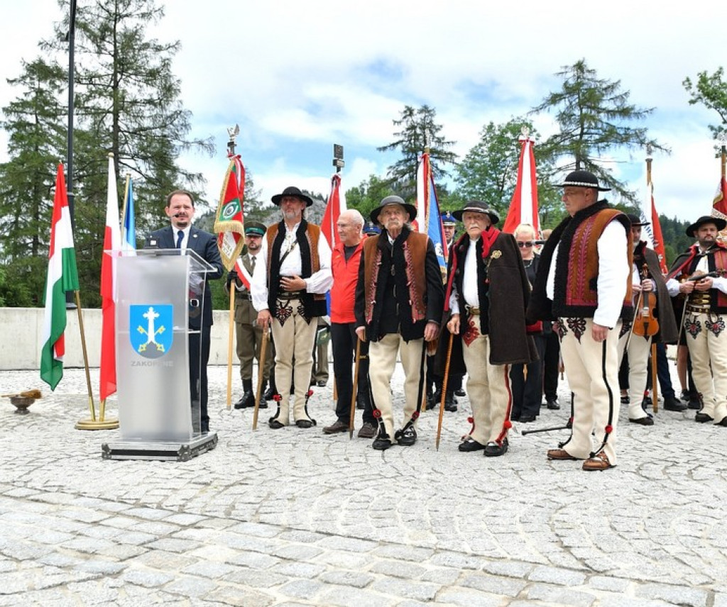 Pomnik Kurierów Tatrzańskich w Kuźnicach