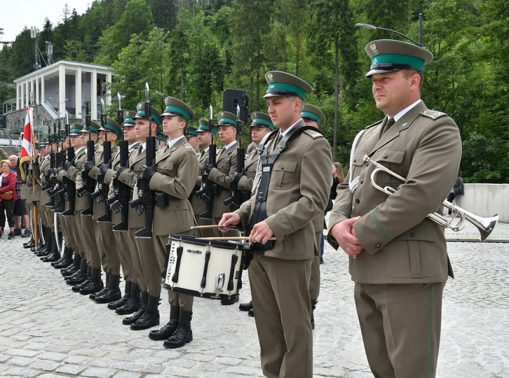 Pomnik Kurierów Tatrzańskich w Kuźnicach
