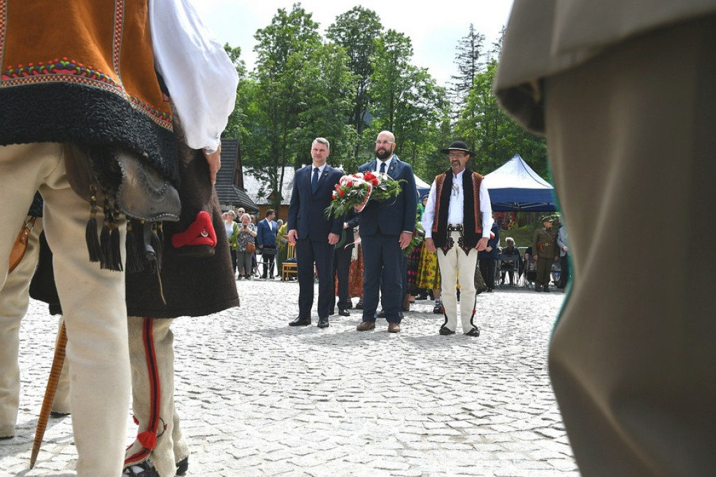 Pomnik Kurierów Tatrzańskich w Kuźnicach