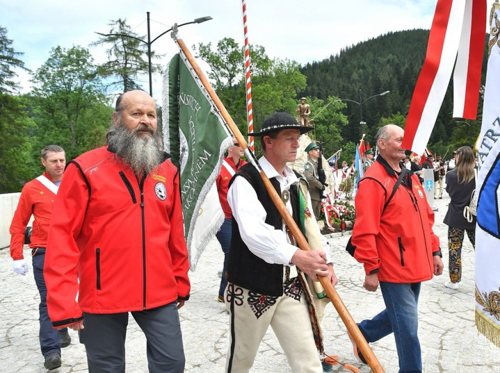 Pomnik Kurierów Tatrzańskich w Kuźnicach