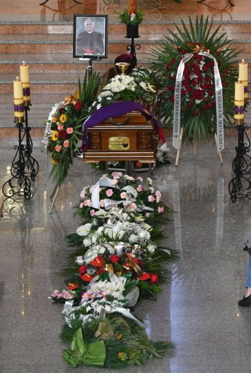 Ostatnia droga księdza Stanisława Szyszki