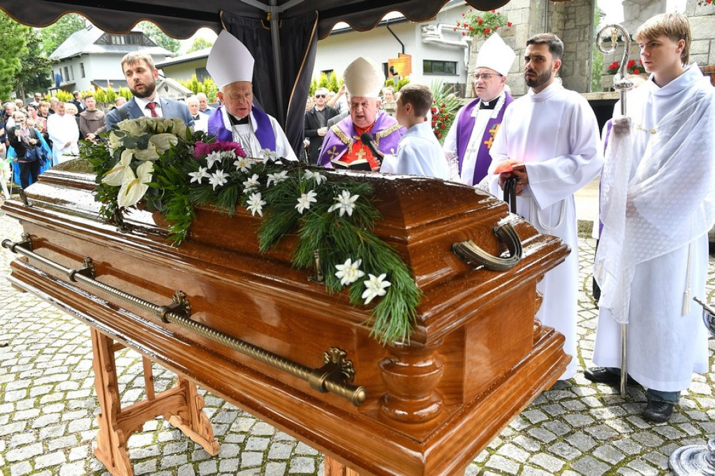 Ostatnia droga księdza Stanisława Szyszki