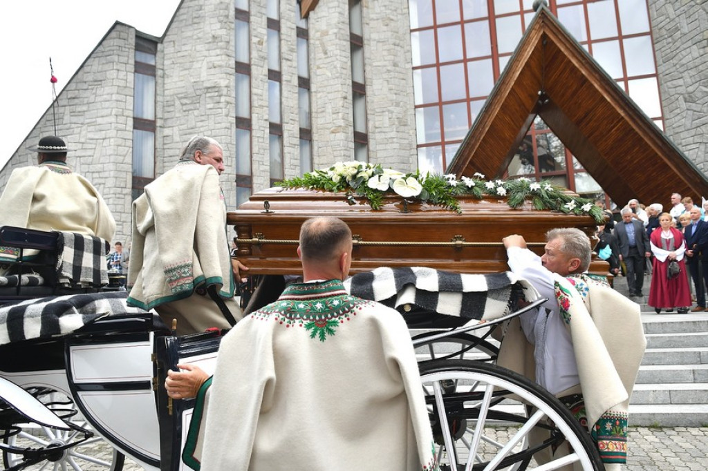 Ostatnia droga księdza Stanisława Szyszki