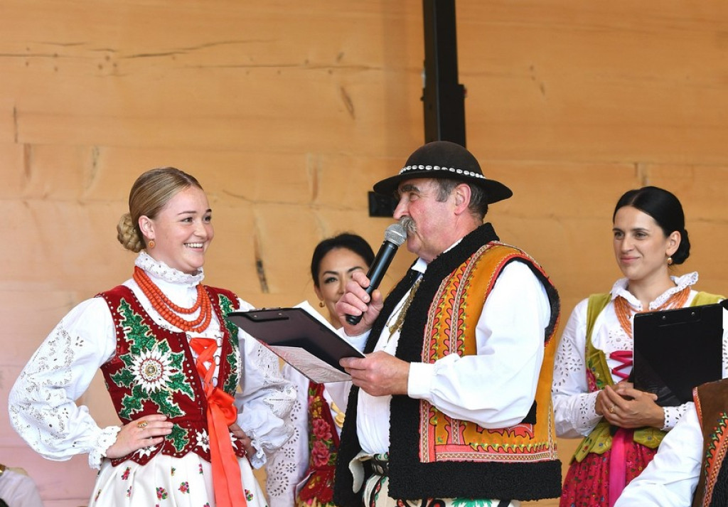Deszczowe wybory Nośwarniyjsej Gorolecki w Białym Dunajcu