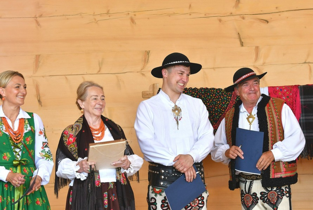 Deszczowe wybory Nośwarniyjsej Gorolecki w Białym Dunajcu