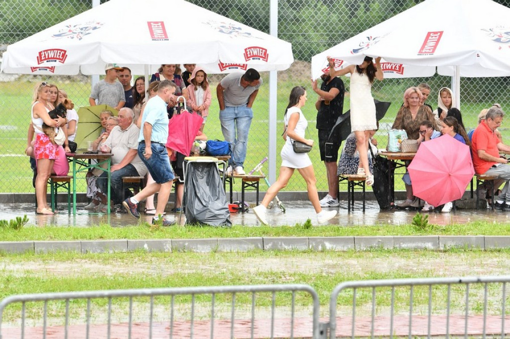 Deszczowe wybory Nośwarniyjsej Gorolecki w Białym Dunajcu