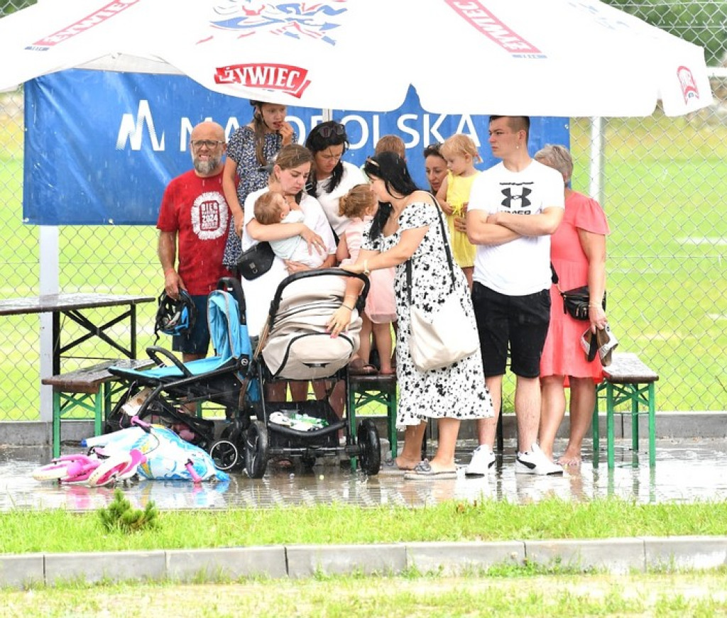 Deszczowe wybory Nośwarniyjsej Gorolecki w Białym Dunajcu
