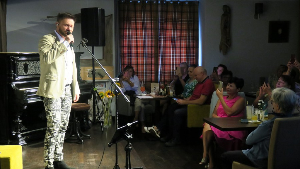 Grzegorz Wilk i Piosenki Mistrzów