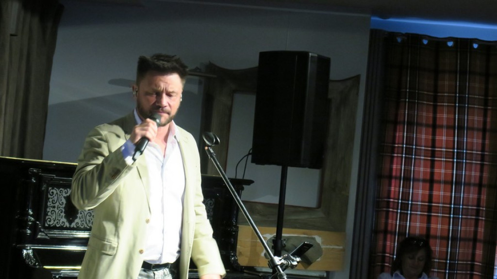 Grzegorz Wilk i Piosenki Mistrzów