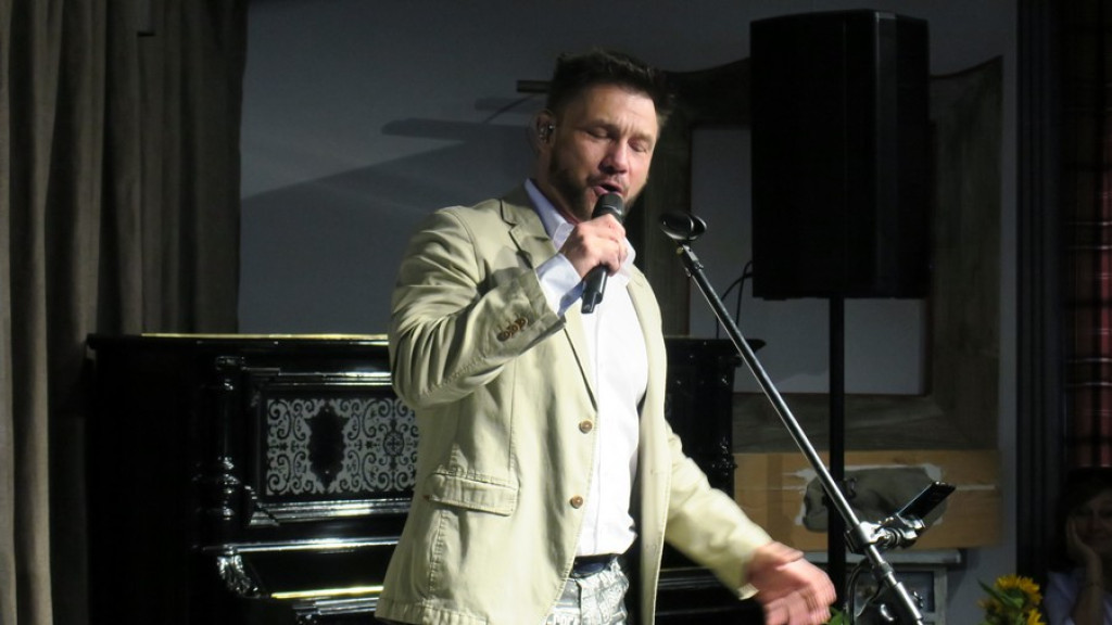 Grzegorz Wilk i Piosenki Mistrzów