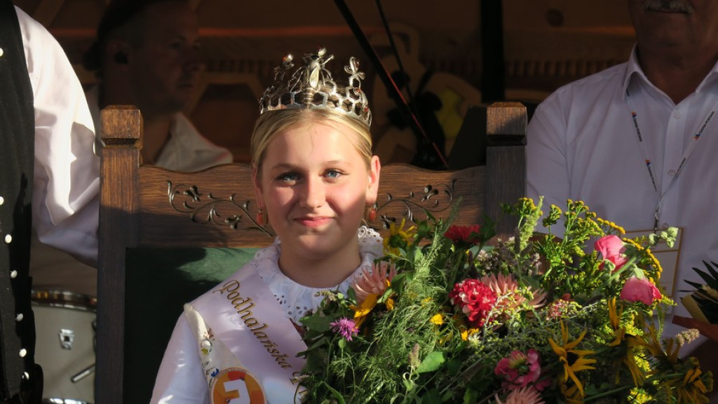 Joanna Franosz Podhalańską Królową Miodu 2024