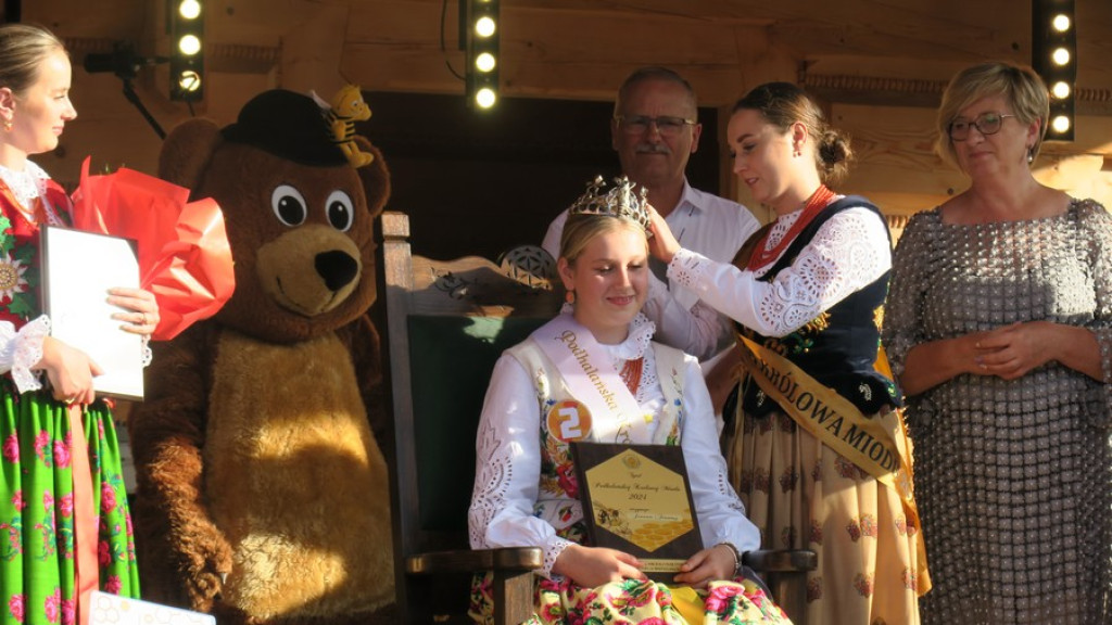 Joanna Franosz Podhalańską Królową Miodu 2024
