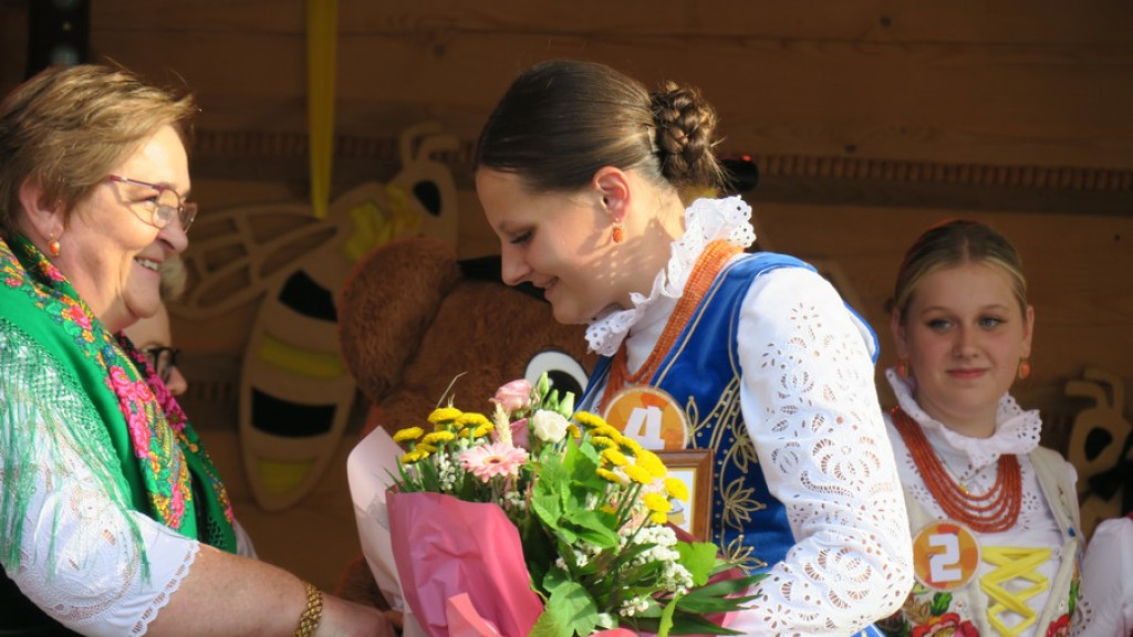 Joanna Franosz Podhalańską Królową Miodu 2024