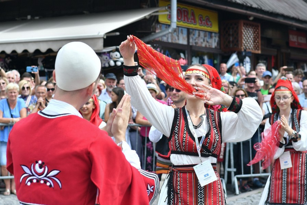 Festiwalowy korowód na Krupówkach