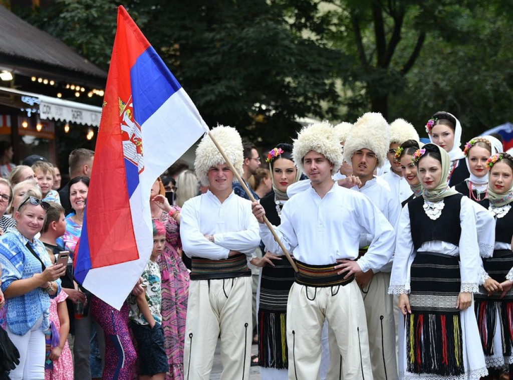 Festiwalowy korowód na Krupówkach