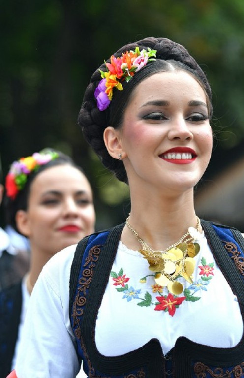 Festiwalowy korowód na Krupówkach