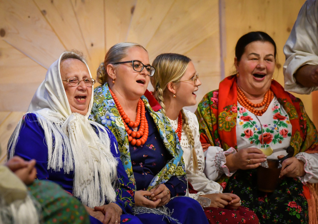 Rewia żywiołów na festiwalowej scenie