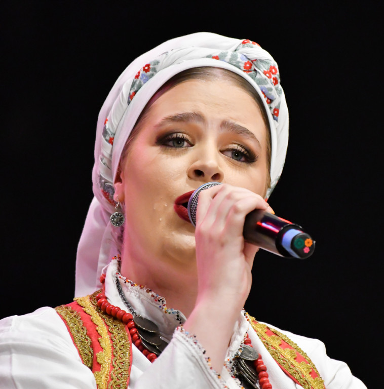 Rewia żywiołów na festiwalowej scenie