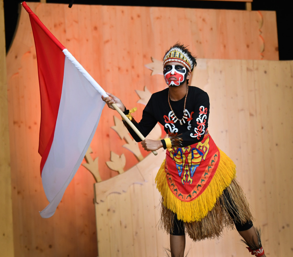 Rewia żywiołów na festiwalowej scenie