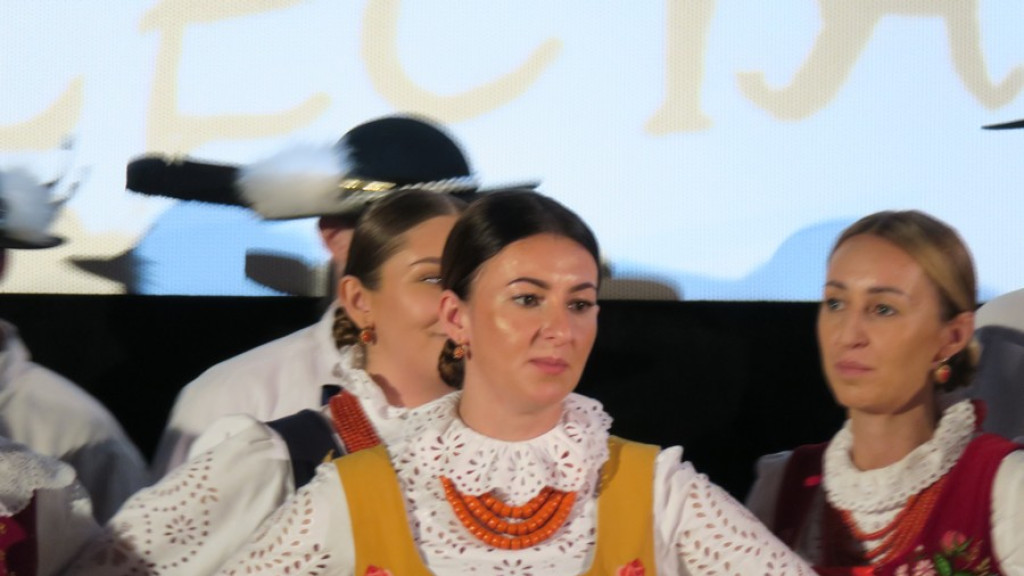 Zbójnicek ze Zębu tańczy, śpiewa i gra już 60 lat