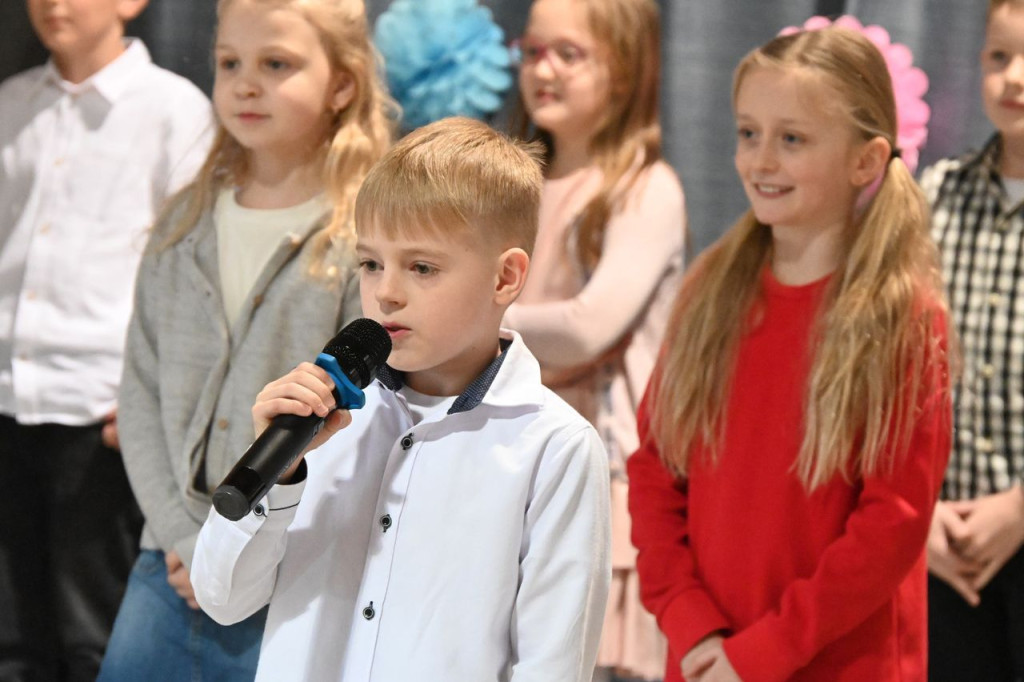 Dzień Babci i Dziadka w SP Ciche 1