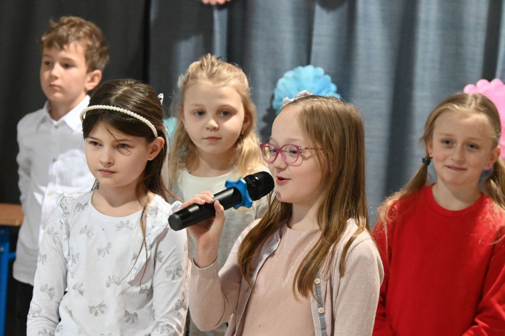 Dzień Babci i Dziadka w SP Ciche 1