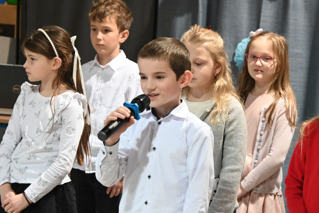 Dzień Babci i Dziadka w SP Ciche 1